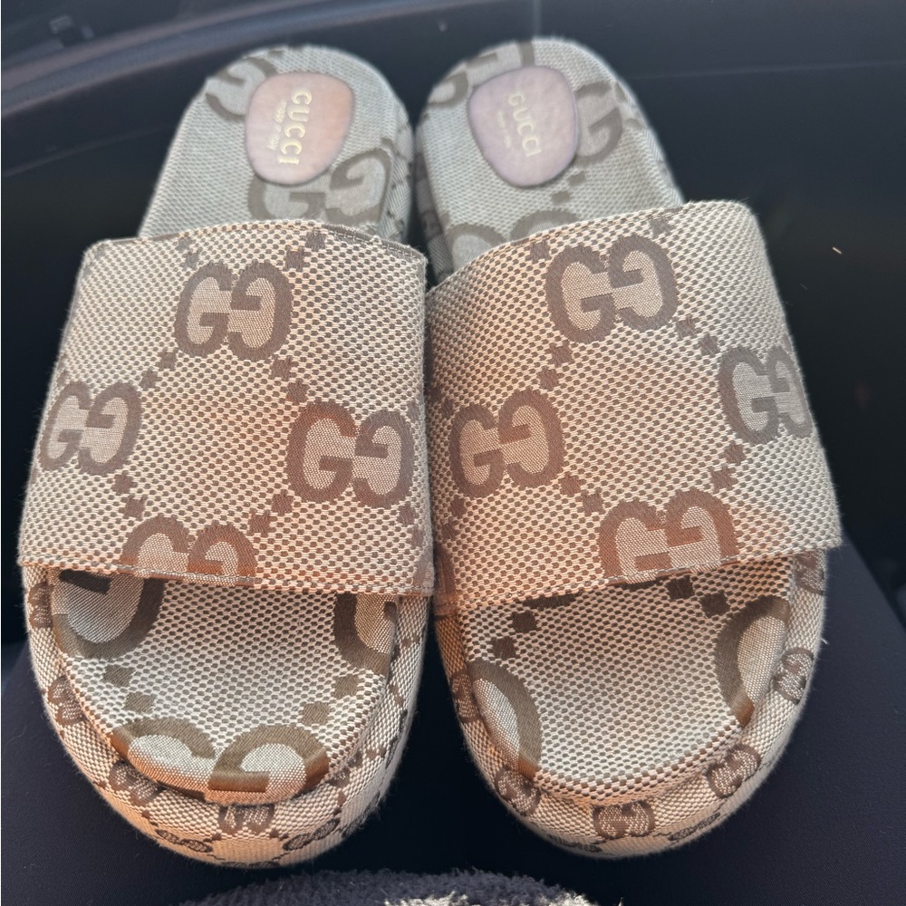 Gucci  Beige Slide Sandals